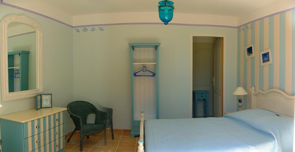 Mas De Courreges Hotel Сен-Иполит-дю-Фор Стая снимка